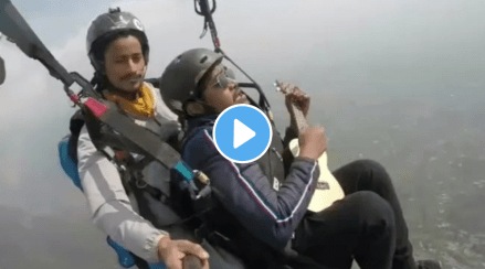 man sang at 8000 feet