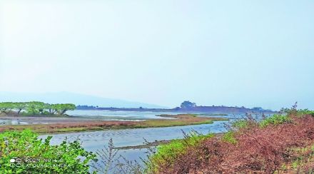 पाणजे क्षेत्रात पाण्याचा प्रवाह अडवणे, बांधकाम करणे बेकायदा