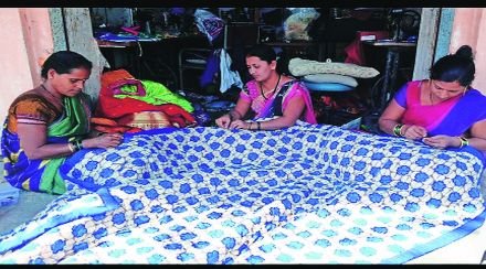 सातासमुद्रापार गेलेल्या गोधडी व्यवसायाला हुडहुडी