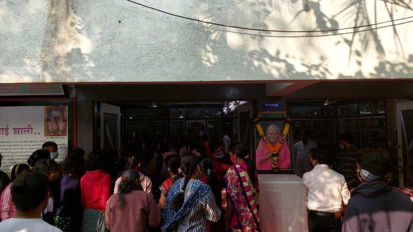 sindhutai sapkal funeral