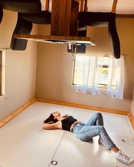 south african town has upside down house tourists get confusing pictures