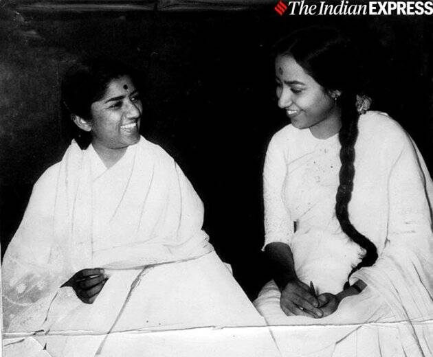 त्यांनी ९०० पेक्षा अधिक हिंदी चित्रपटांची गाणी गायली होती.