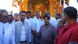 Marathi Actor Nana Patekar, Chhatrapati Shivaji Maharaj Statue, नाना पाटेकर, छत्रपती शिवाजी महाराज
