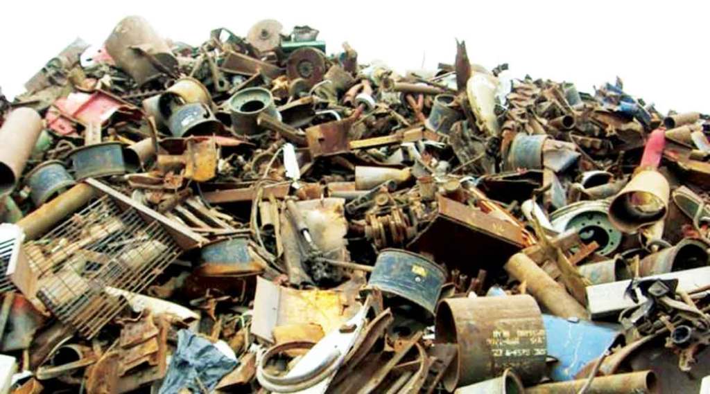 टाकाऊ वस्तूच्या व्यवसायव्याप्तीमुळेच पोलिसांचा ससेमिरा वाढला!