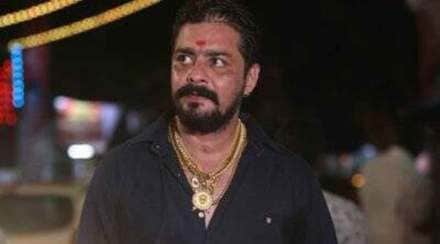 अग्रलेख : आभासी चक्रव्यूहातले अभिमन्यू