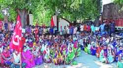 तलासरी तहसीलदार कार्यालयावर माकपचा मोर्चा