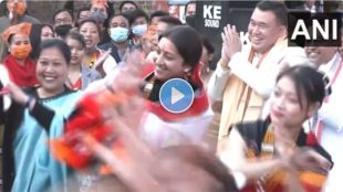 Smriti Irani dance