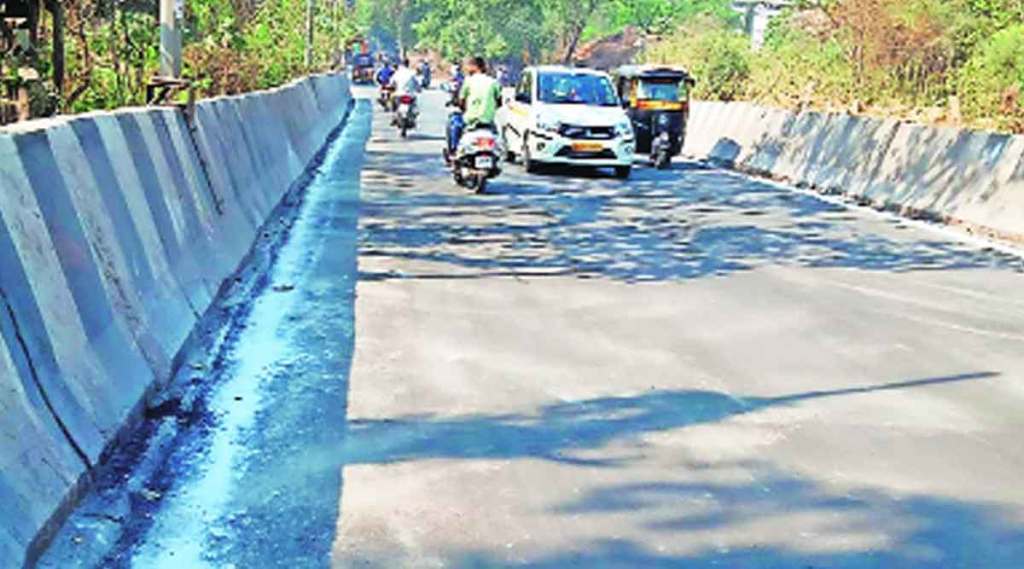 दोन दिवसानंतर ठाकुर्ली पूल खुला; खड्डेविरहित पुलावरून जाताना प्रवासी समाधानी
