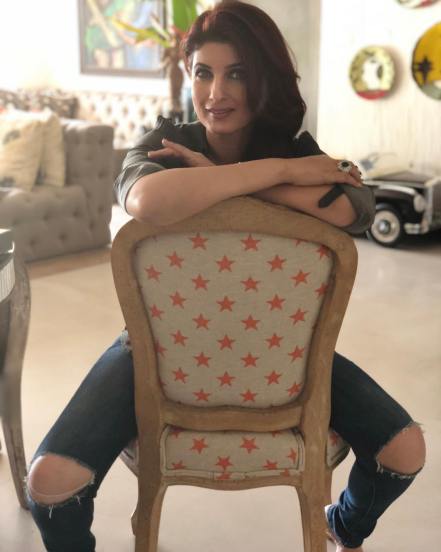Akshay Kumar Twinkle Khanna House Mumbai