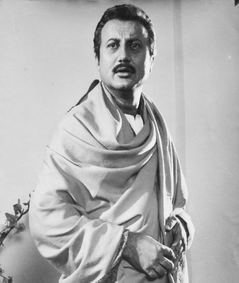 Anupam Kher Birthday Kirron Kher Love Story
