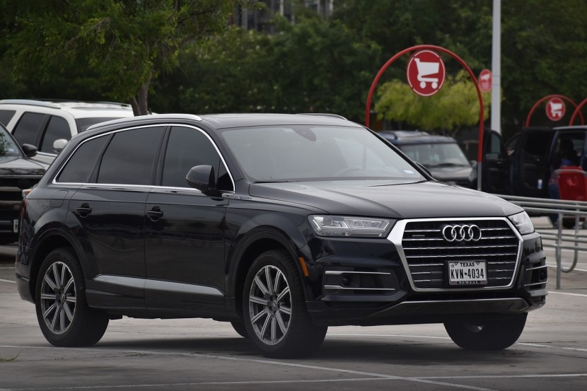 याशिवाय तिच्याकडे ८० लाख रुपये किमतीची Audi Q7 कार आहे. (Photo- Pixabay)