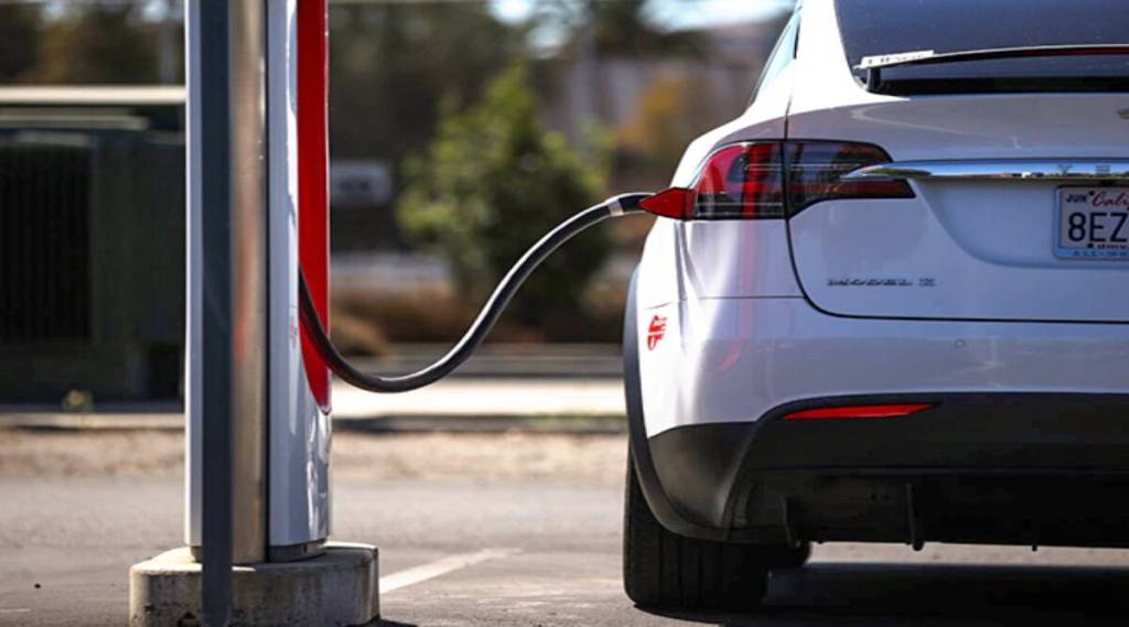 Electric-Vehicle-Tips-