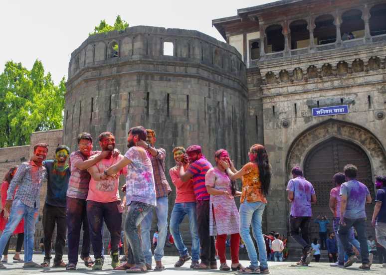 Holi 2022 Celebration Maharashtra