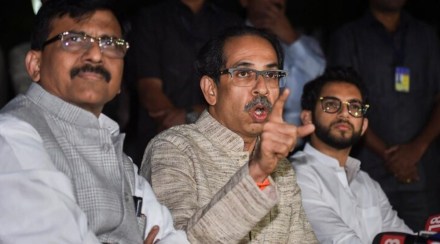 Sanjay Raut Uddhav Thackeray Aditya Thackeray