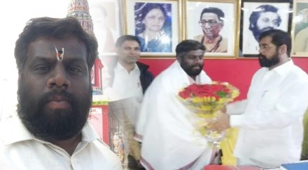 Shivsena, Manoj Narkar, Niranjan Davkhare,