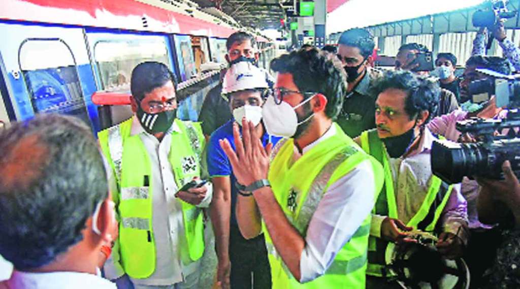 पहिल्या टप्प्याची सुरक्षा चाचणी; ‘मेट्रो २ अ’ आणि ‘मेट्रो ७’च्या सज्जतेची आदित्य ठाकरे, एकनाथ शिंदे यांच्याकडून पाहणी