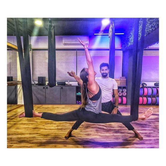 bollywood celebrity fitness trainer (5)