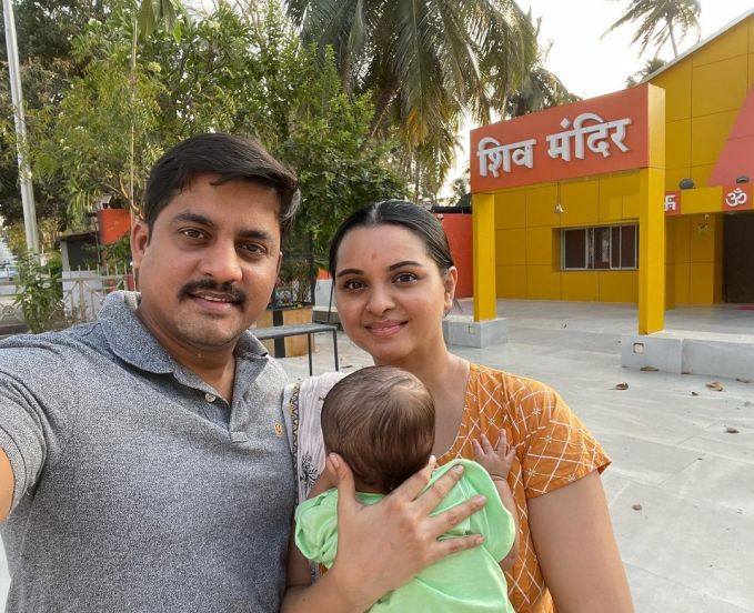 या फोटोवर अनेकांनी लाईक्स आणि कमेंट केल्या आहेत.