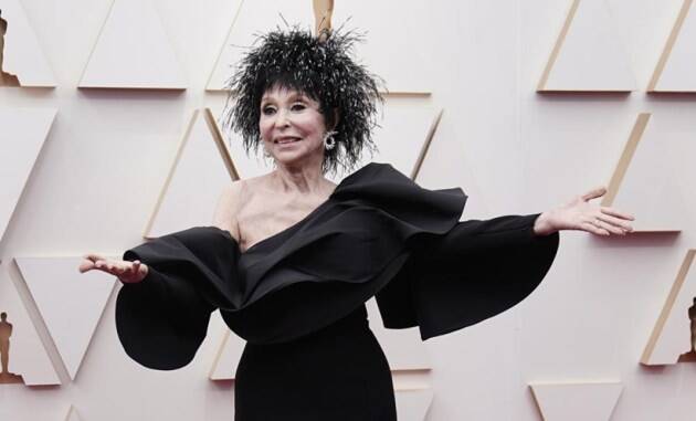 oscars 2022 red carpet (8)