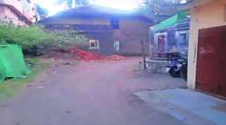 बोर्डी येथील रस्त्यास स्थानिकांचा विरोध