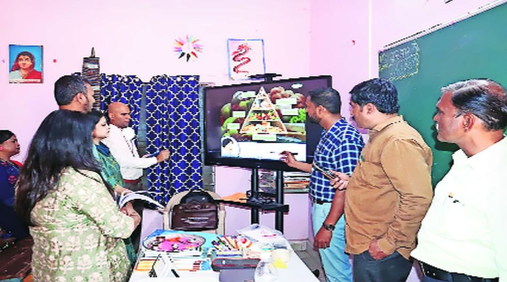 पालघर-डहाणूतील चौदा शाळा स्मार्ट