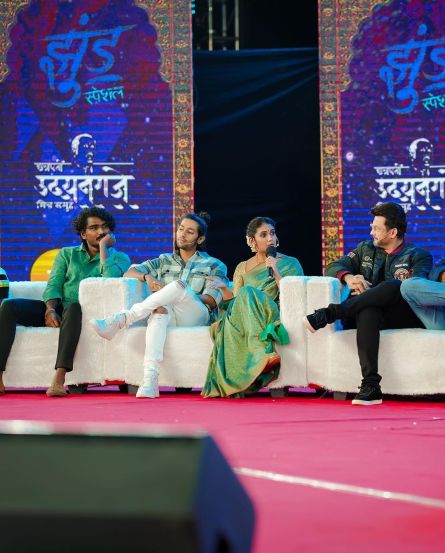 दिग्दर्शक नागराज मंजुळे यांच्या ‘सैराट’ या चित्रपटामुळे प्रसिद्धीझोतात आलेले दोन कलाकार म्हणजे आर्ची आणि परश्या.