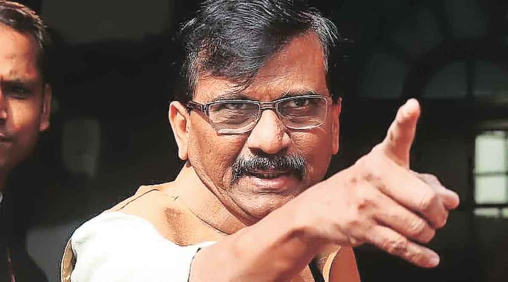 ‘कायद्यापुढे सगळे समान, मग हा तमाशा का?’