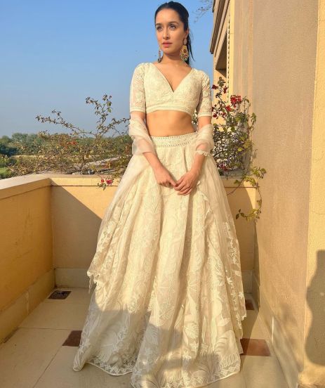 shraddha kapoor 3d lehenga (2)