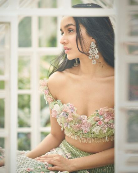 shraddha kapoor 3d lehenga (6)