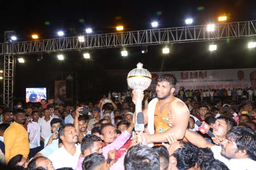 पन्हाळा तालुक्यातील देवठाणे या गावच्या पृथ्वीराजने शाहू कुस्ती केंद्र शिंगणापूर येथे सुरुवातीला कुस्तीचा सराव केला. 