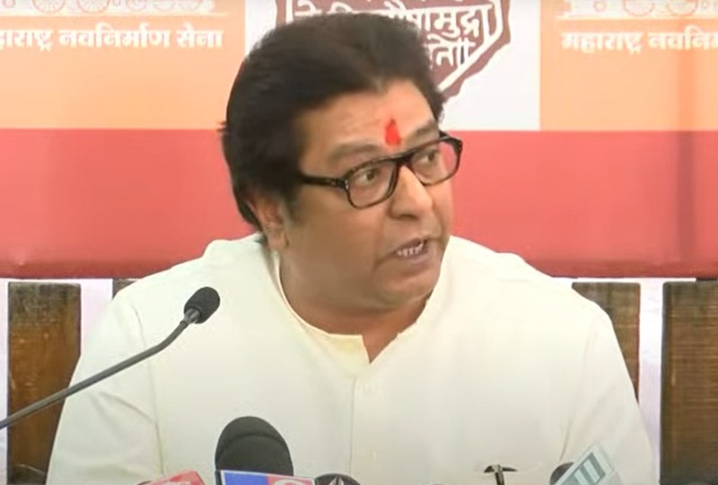 सुप्रीम कोर्टाने शांतताभंग करणाऱ्या लाऊडस्पीकरला परमिट देऊ नका असं सांगितलं आहे अशी आठवण राज ठाकरेंनी करुन दिली.