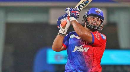 LSG vs DC IPL 2022 : लखनऊचा दमदार विजय, संथ खेळलेला दिल्लीचा कर्णधार ऋषभ पंत ट्विटरवर ट्रोल LSG vs DC IPL 2022 : लखनऊचा दमदार विजय, संथ खेळलेला दिल्लीचा कर्णधार ऋषभ पंत ट्विटरवर ट्रोल