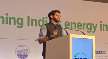 “आपल्याला शाश्वत विकास पाहिजे की…”; आदित्य ठाकरेंचं वक्तव्य “आपल्याला शाश्वत विकास पाहिजे की…”; आदित्य ठाकरेंचं वक्तव्य