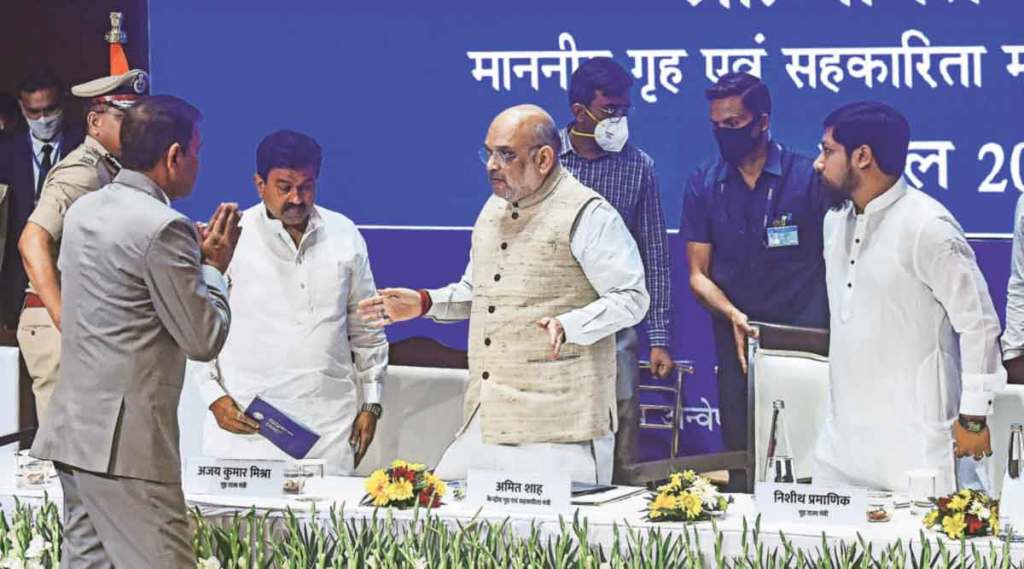 अंतर्गत सुरक्षेसाठी देशस्तरावर माहिती संकलन ; राष्ट्रीय विदानिर्मितीची केंद्रीय गृहमंत्री अमित शहा यांची घोषणा 