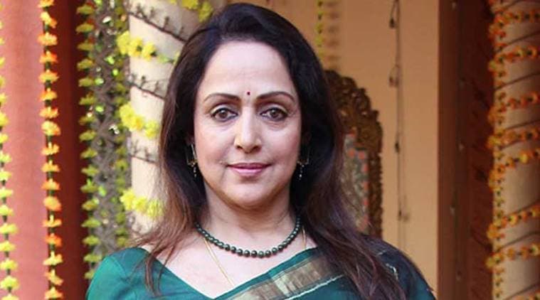 bollywood celebrities car accident (2)