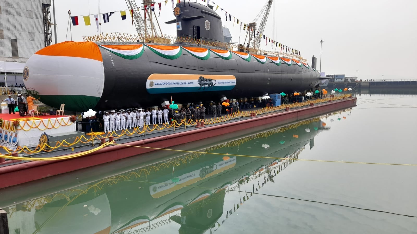 आयएनएस वागशीरचे जलावतरण झाले असून लवकरच समुद्रातील चाचण्यांना सुरुवात होणार आहे. (फोटो - प्रदीप दास, इंडियन एक्सप्रेस)