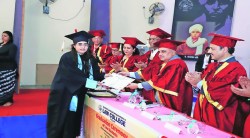 सोनोपंत दांडेकर विधि महाविद्यालयात पदवी वितरण समारंभ ; व्यावसायिक नीतिमत्ता महत्त्वपूर्ण- न्यायमूर्ती ए. एस. गडकरी