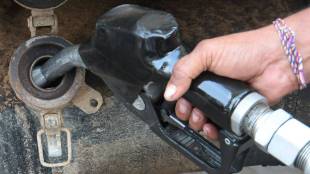 petrol-diesel-price-express-archieve-1200