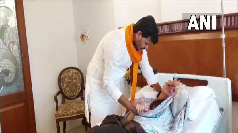 “बबलीची अक्कल ठिकाणावर आली नसेल शिवसैनिक ठिकाणावर आणतील. नाटकं करणं सोप्प असतं,
