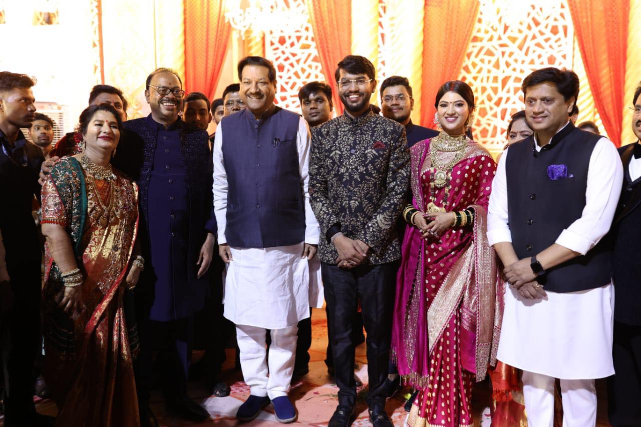 Chandrashekhar Bawankule Son Wedding