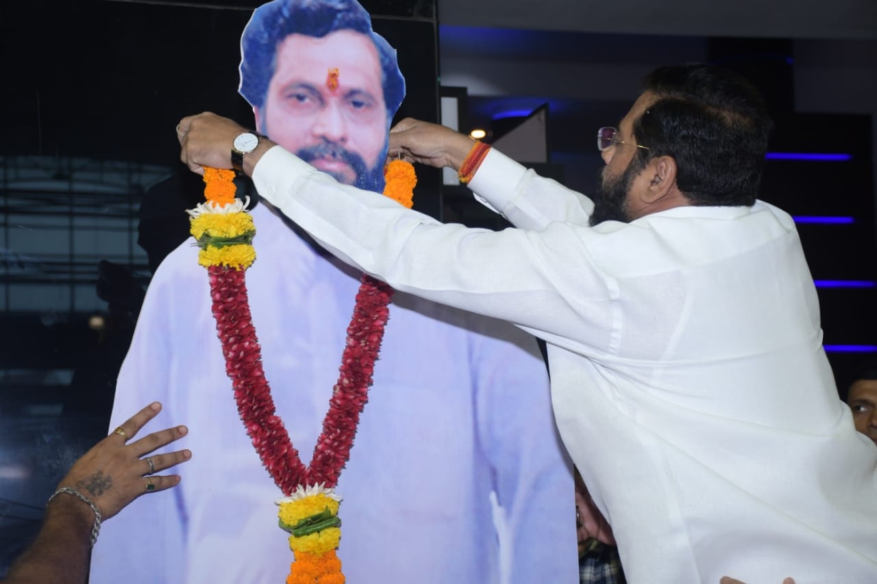 Dharmveer movie release (12)