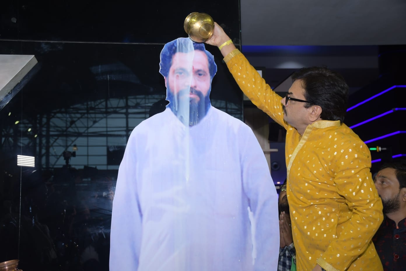 Dharmveer movie release (5)