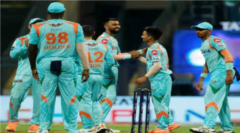 लखनऊ सुपर जायंट्स संघाचा १० मे रोजी गुजरात टायटन्सविरोधात खेळताना पराभव झाला. अन्यथा हा संघ प्लेऑफमध्ये पोहोचणारा पहिला संघ ठरला असता.