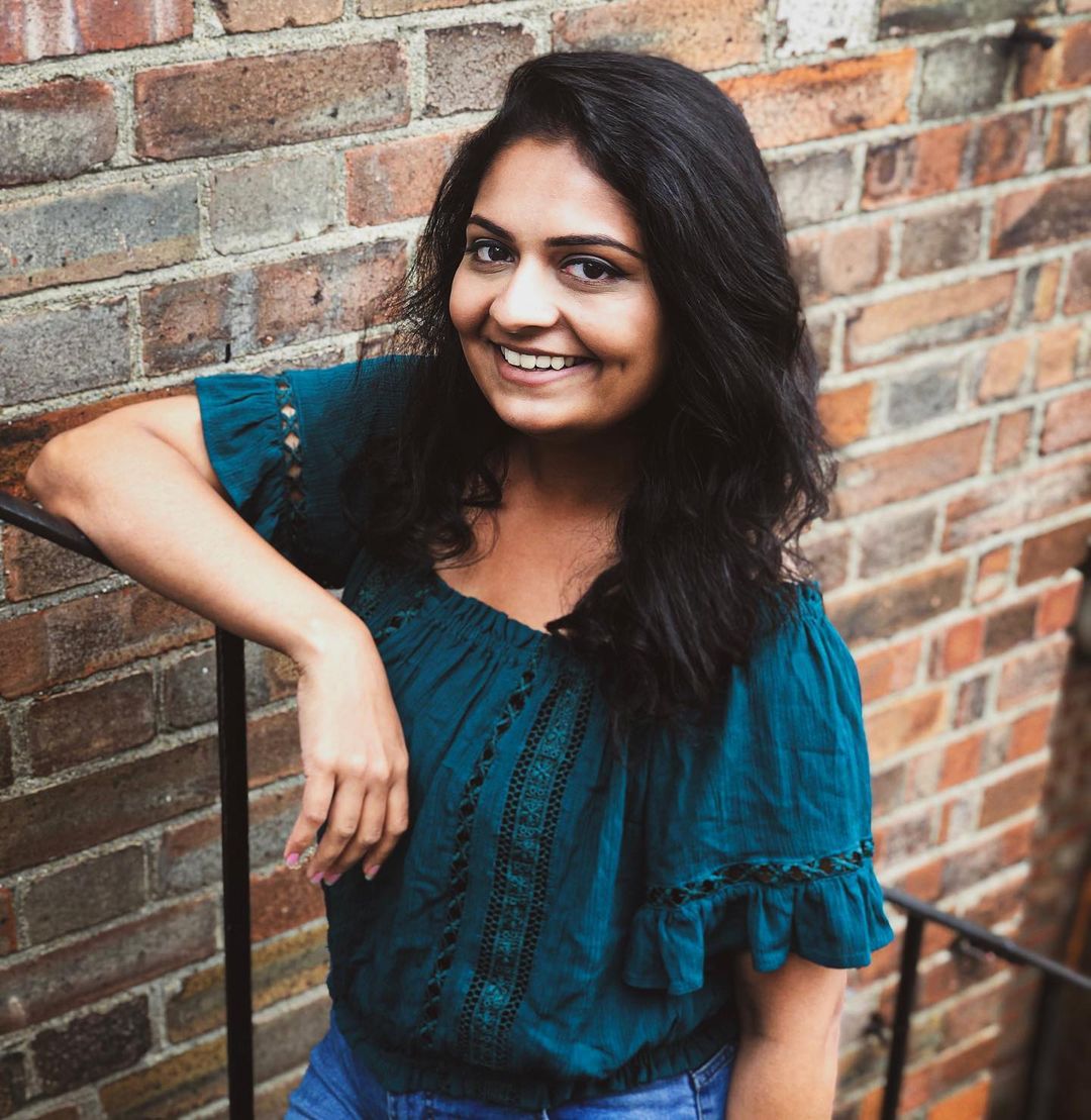 Maharashtrachi Hasyjatra Fame actress Esha Dey (1)