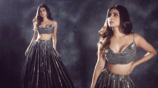 Mouni Roy