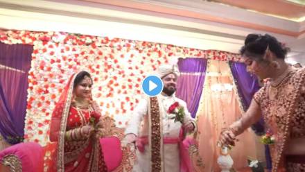 Dever-Bhabhi-Dance-Video