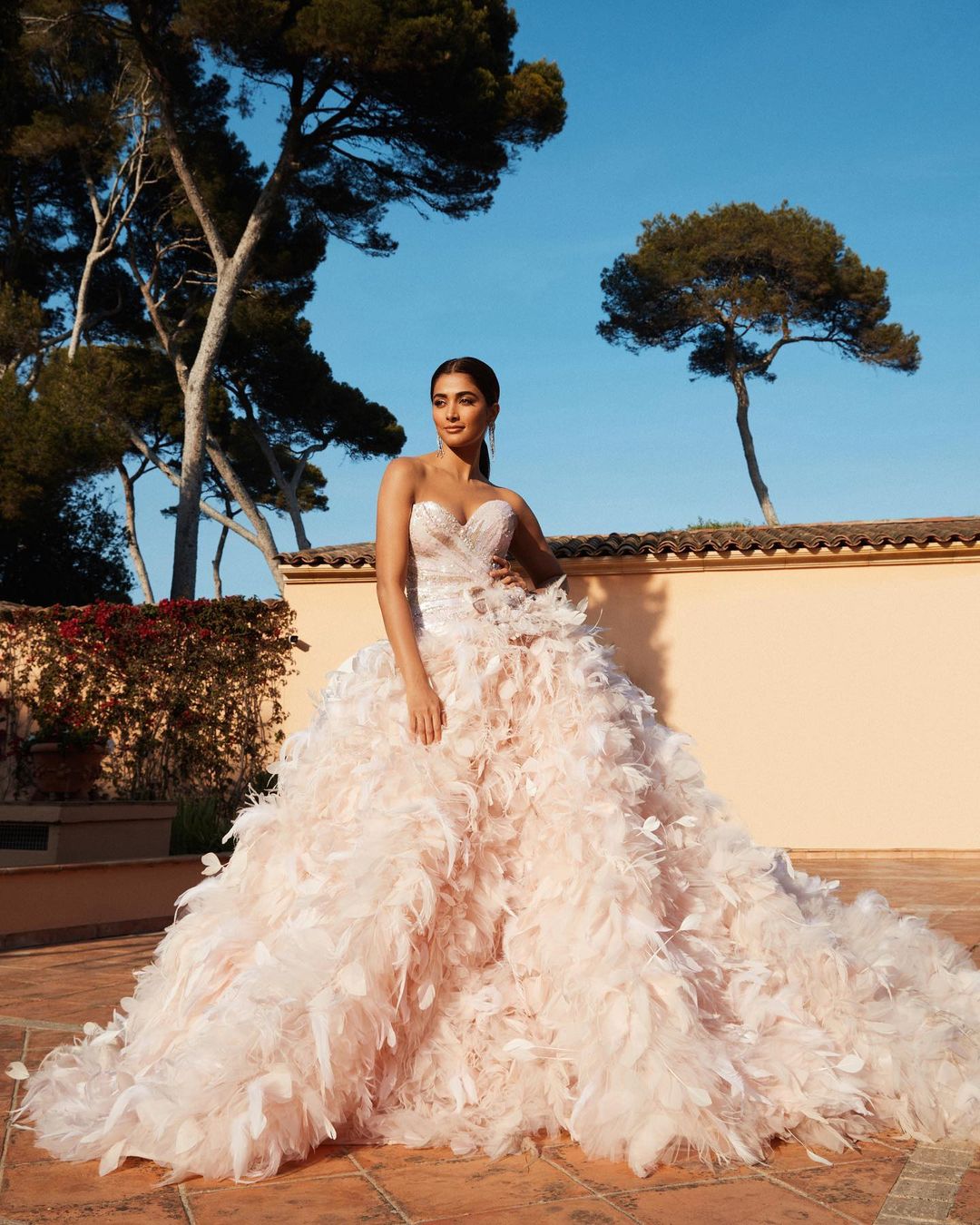 Pooja Hegde Cannes 2022