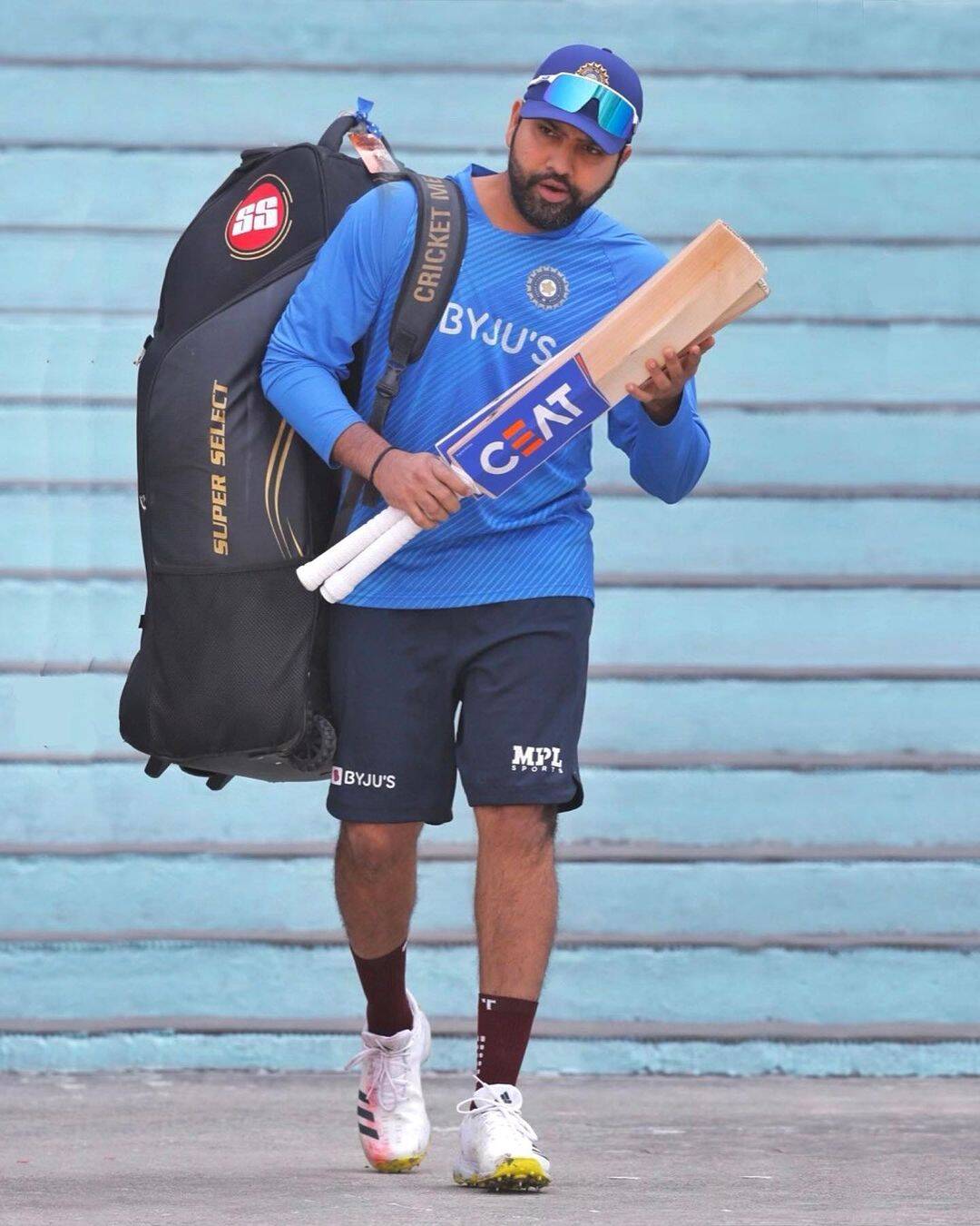 Rohit Sharma Maldive vacation (11)