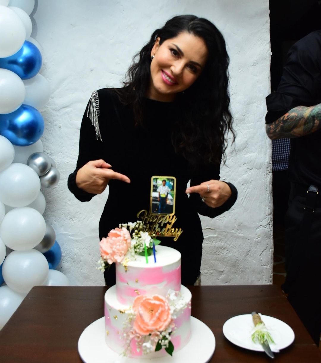 Sunny Leone Happy Birthday