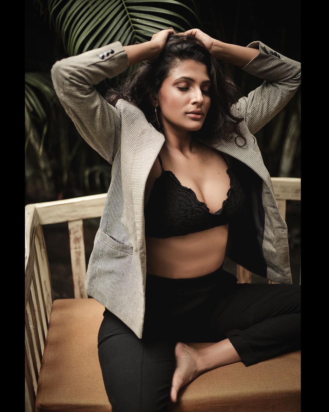 Marathi Actress Web Series Bold Scene